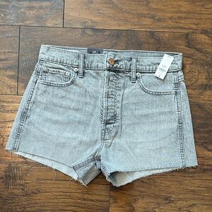 GAP High Rise Cheeky Short
